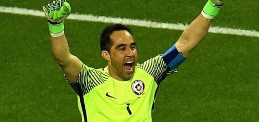 Barcelona Krisis Kiper, Claudio Bravo Siap Turun Gunung